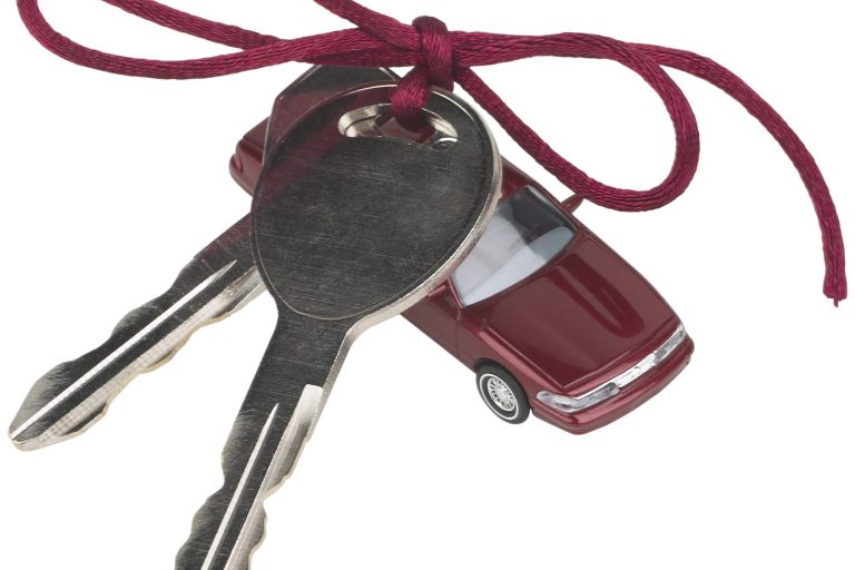 Transferencia de coche presencial en Tráfico